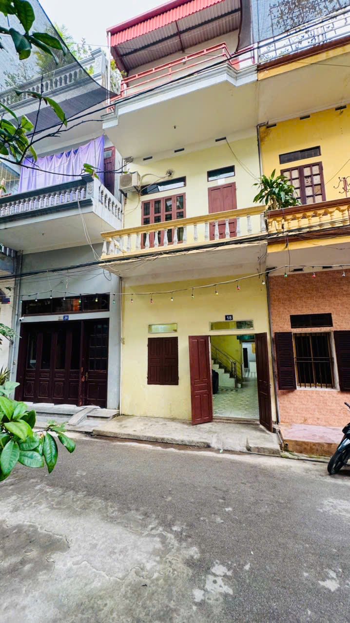 Nhà cho thuê tại phường Ninh Khánh, Thành phố Hoa Lư 65m² - Gần chợ và trường học!