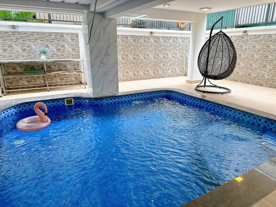 Biệt thự khu Phước Long A 162m² giá 17.5 tỷ - Hồ bơi vô cực sang trọng!