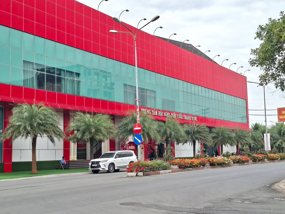 Đất nền mặt đường số 9, Dĩ An 400m² giá 90 tỷ - Cơ hội đầu tư tuyệt vời!