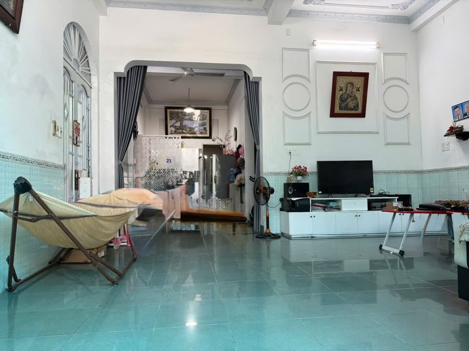 Nhà mặt tiền Tô Ngọc Vân, 210m² giá 21 tỷ - Kinh doanh đa ngành!