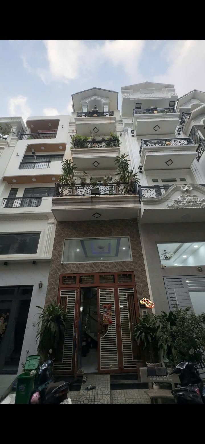 Nhà riêng hẻm 413 Lê Văn Quới, Quận Bình Tân, 56m² giá 6.8 tỷ - Đầy đủ nội thất!