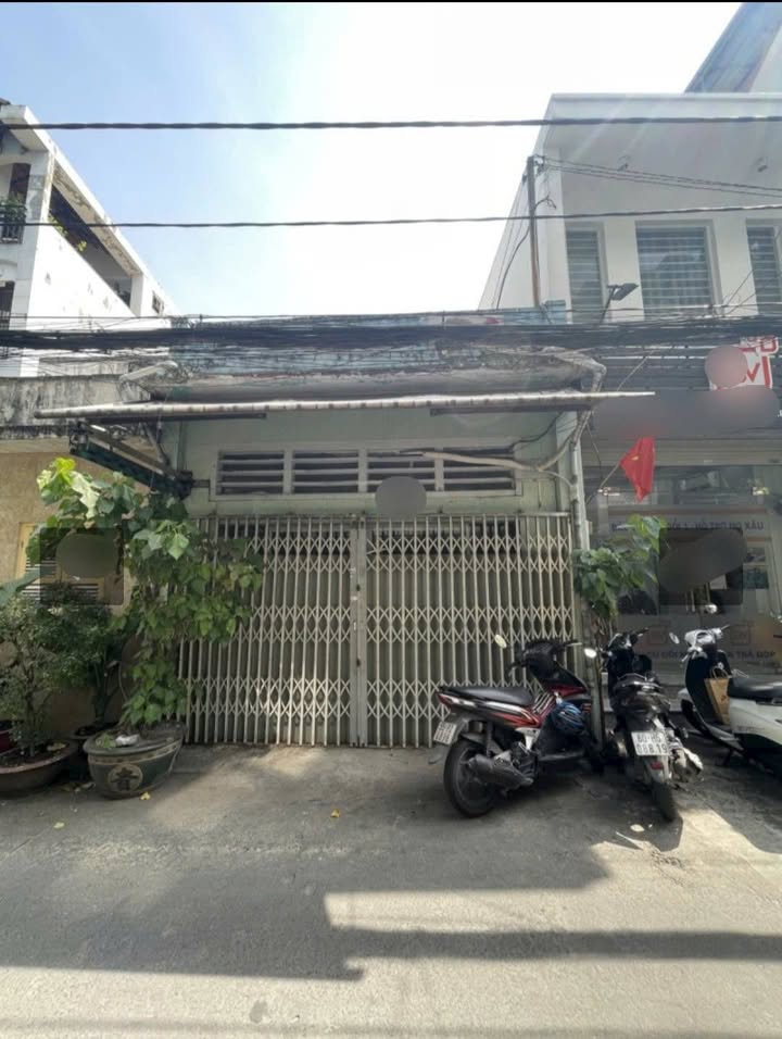 Nhà cấp 4 Quận 10, 48m² giá 11.9 tỷ - Hẻm thông ô tô, cho thuê 10 triệu/tháng!