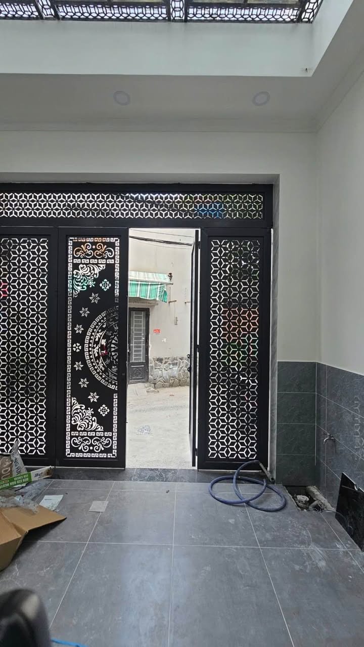 Nhà bán Thới An, Quận 12 - 60m² giá 5.15 tỷ - Sổ hồng chính chủ, gần mặt tiền!