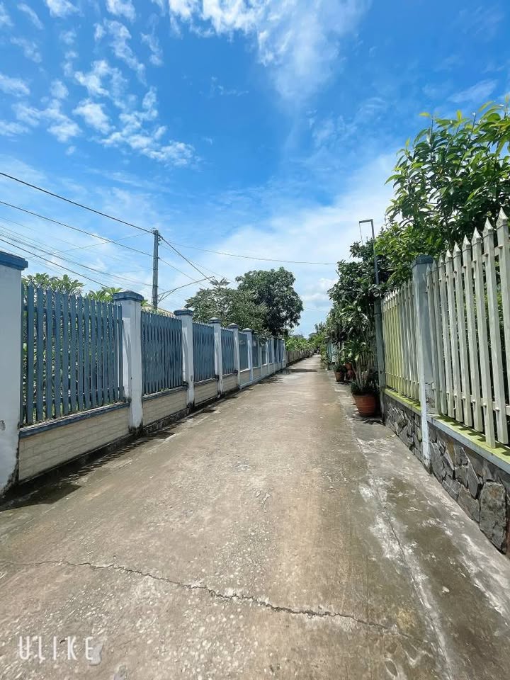 Nhà riêng phường Long Châu, Vĩnh Long 297m² giá 3.5 tỷ - Chính chủ bán gấp!