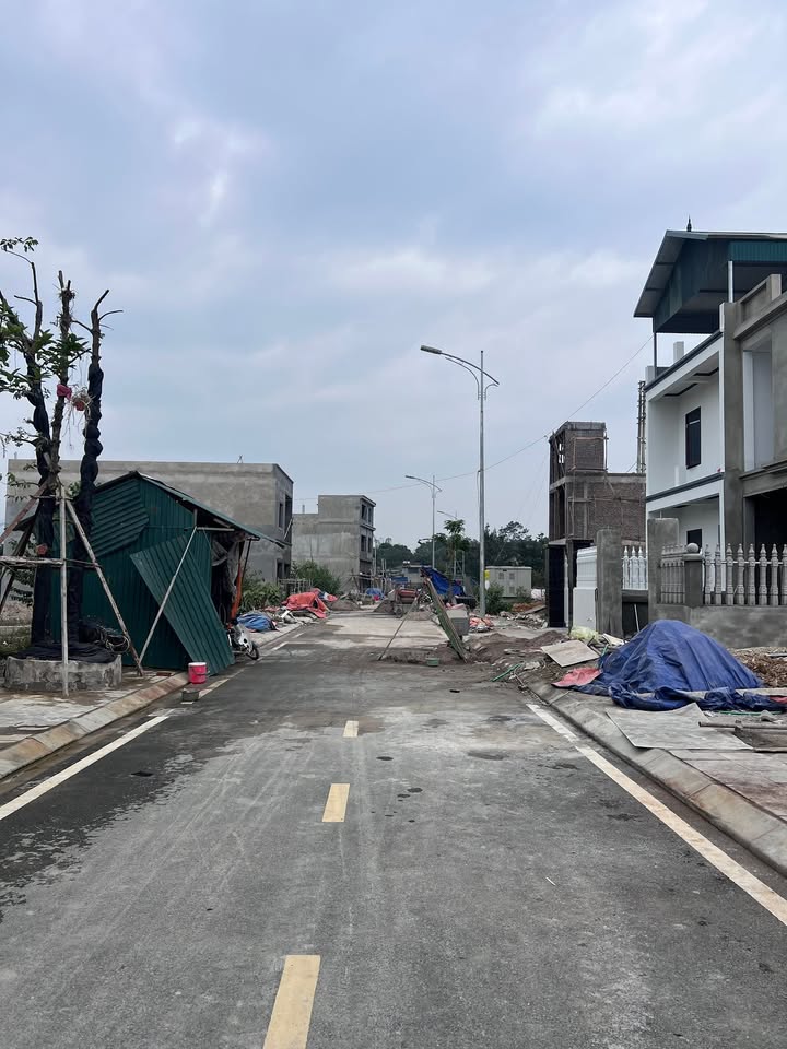 Đất nền 120m² xã Nhuận Trạch, Huyện Lương Sơn - Giá chỉ 2 tỷ!