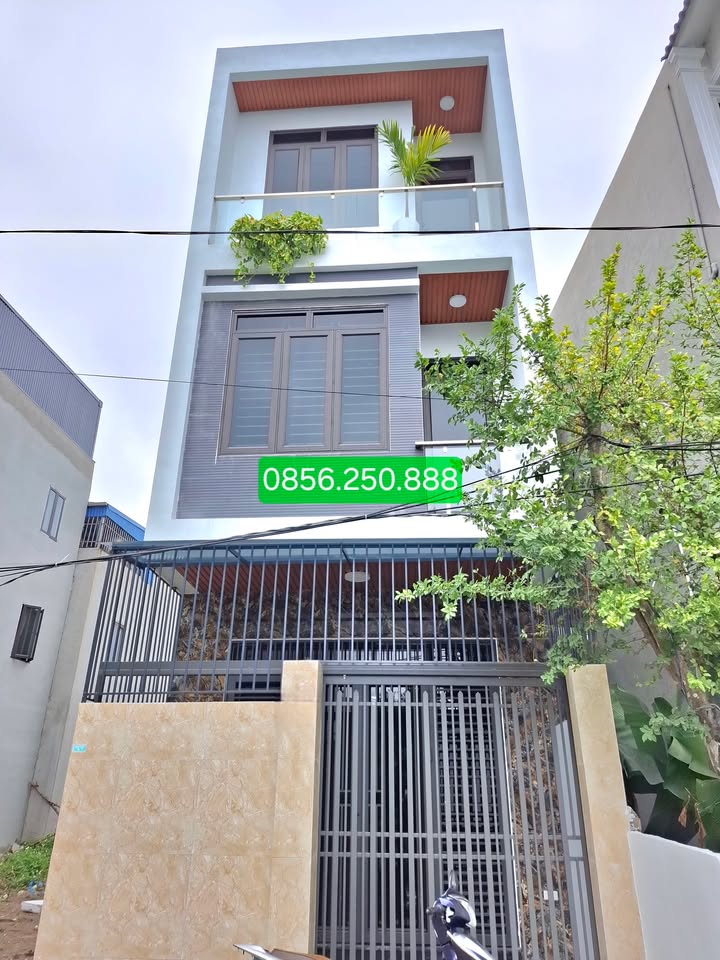 Nhà 3 tầng mới xây tại Lộc Vượng, 63m² giá 3.25 tỷ - Dọn vào ở ngay!