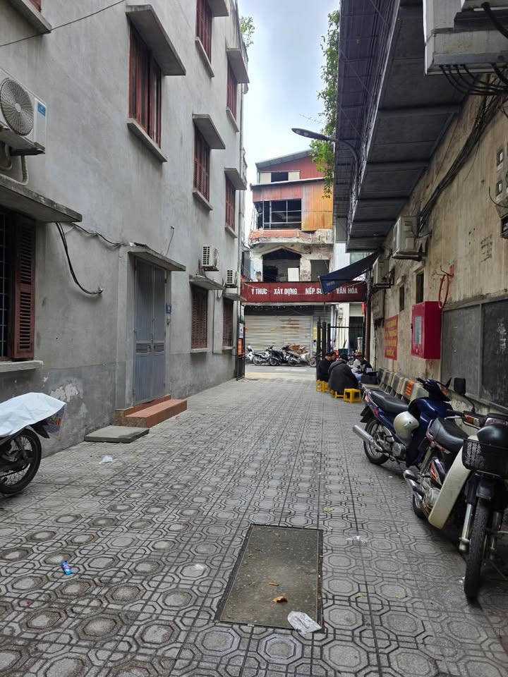 Căn hộ Trung Liệt - Đống Đa 51m² giá 6 tỷ - Siêu hiếm, ô tô đỗ cửa!