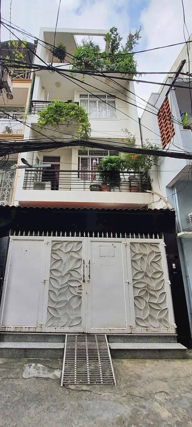 Nhà phố Bến Thành, Quận 1 75m² giá 19 tỷ - Chính chủ bán gấp!