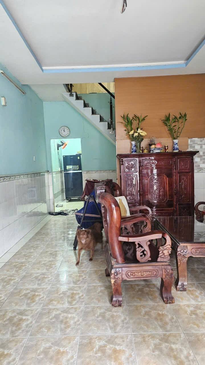 Nhà Hóc Môn Trung Chánh 56m² giá 3.5 tỷ - Sổ hồng riêng chính chủ