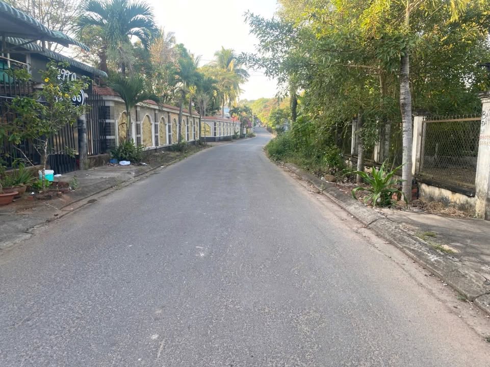 Đất mặt tiền đường Gia Ray, Xã Xuân Thọ, 150m² giá chỉ 1.37 tỷ - Đầu tư sinh lời ngay!