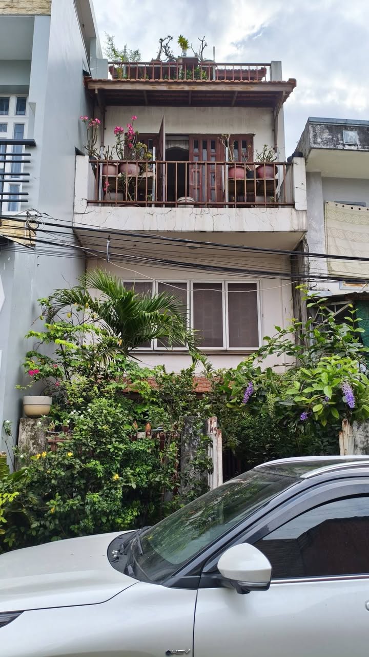 Townhouse 4PN tại Bình Trị Đông A 72m² giá 6.09 tỷ - Nhà rộng, tiện ích đầy đủ!
