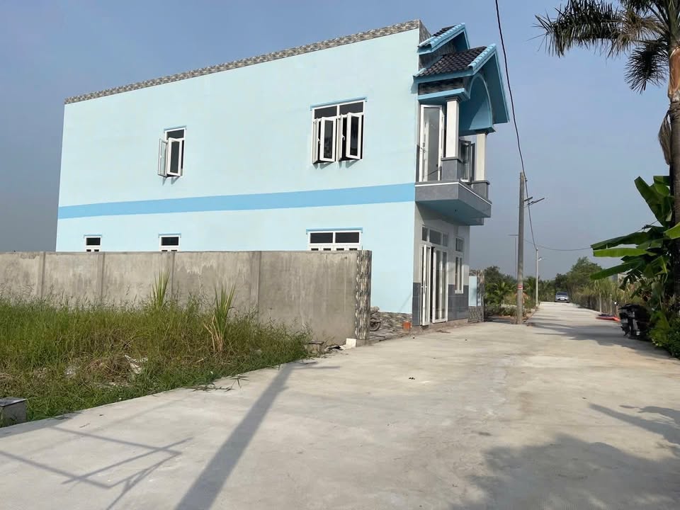 Nhà bán tại Phường Sơn Qui, Gò Công, Tiền Giang 420m² - Sổ hồng chính chủ, giá tốt!