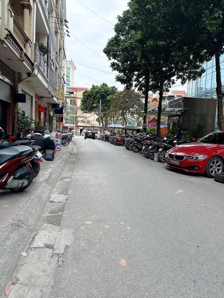 Văn phòng cho thuê tại ngõ Nguyễn Thị Định 50m² giá 10 triệu - Không gian làm việc lý tưởng!