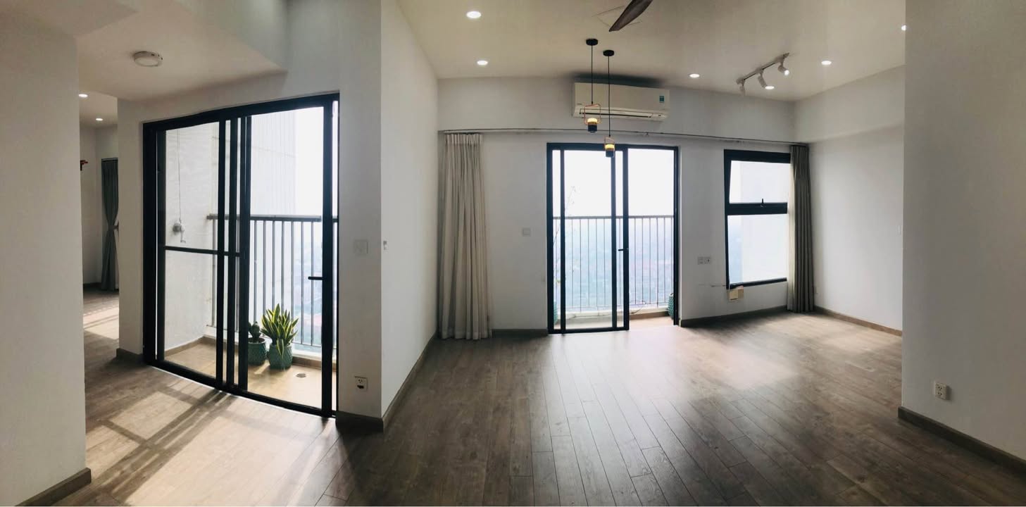 Căn hộ 3 ngủ Toà Lake, Aquabay 105m² giá 7 tỷ - Hướng Đông Nam thoáng mát!