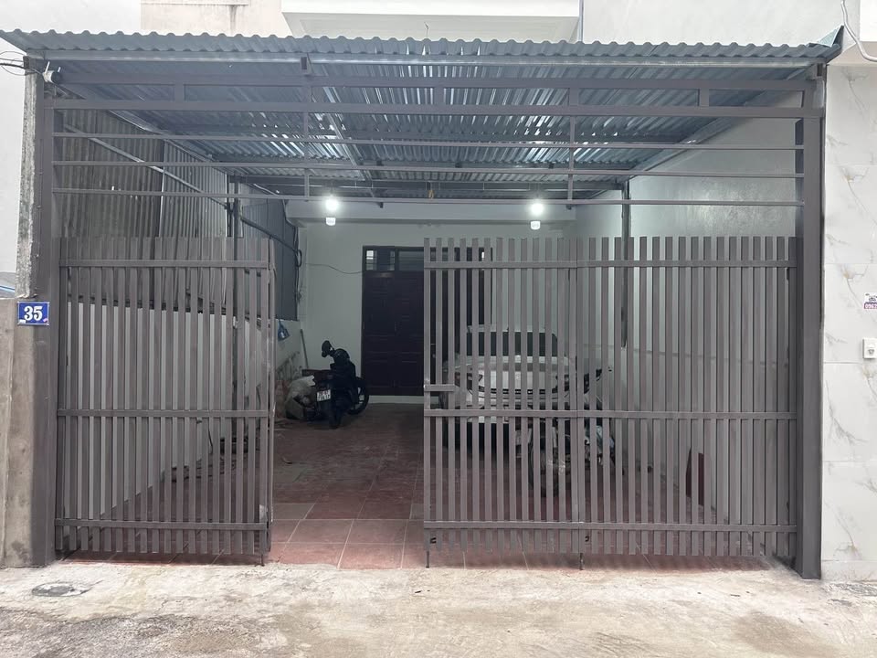 Nhà 3 tầng mặt ngõ ô tô vào tận nhà, diện tích 99m² - Đầu tư sinh lời tại Bắc Từ Liêm!