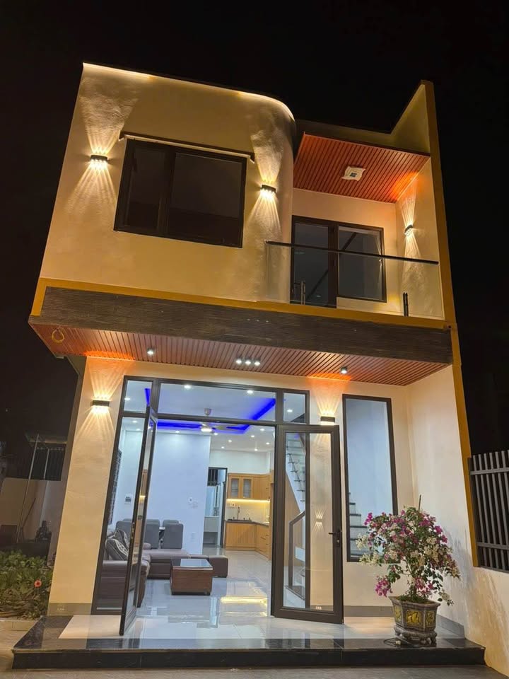 Nhà 2 tầng Phường Lương Sơn 150m² giá 2.45 tỷ - Sẵn sàng đón Tết!