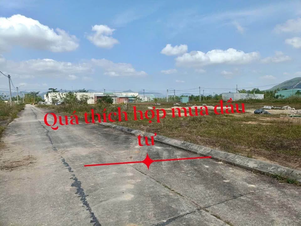 Đất nền KCN Long Mỹ 200m² giá chỉ 825 triệu - Cơ hội đầu tư hiếm có!