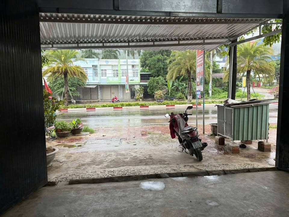 Nhà mặt tiền đường Khu Vực 7, Nhơn Phú, Quy Nhơn 108m² giá 4 tỷ - Cơ hội đầu tư hấp dẫn!