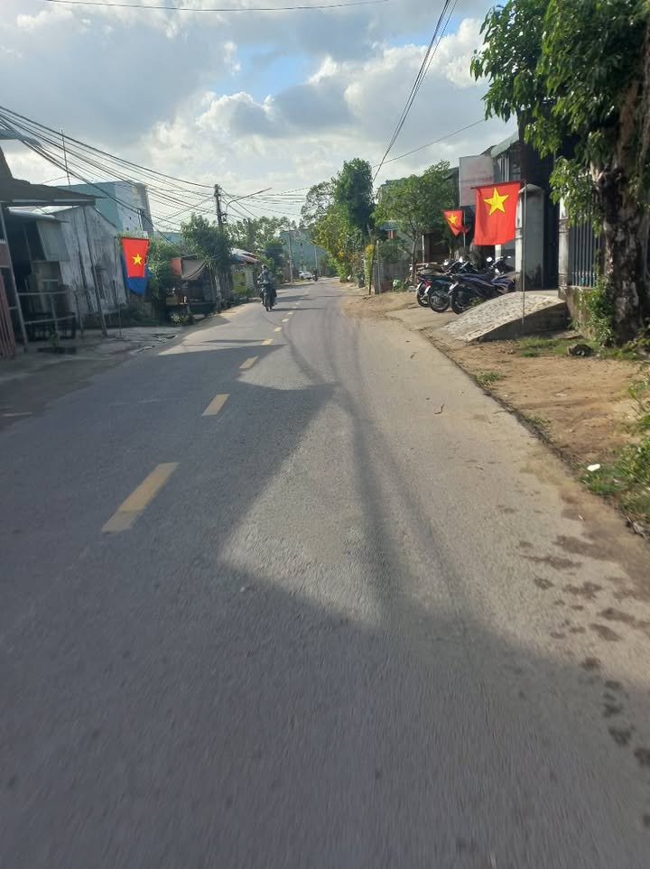 Đất nền thôn Giang Bắc, xã Phước Hiệp, 107m² giá chỉ 3xx triệu - Vị trí thuận lợi cho đầu tư!