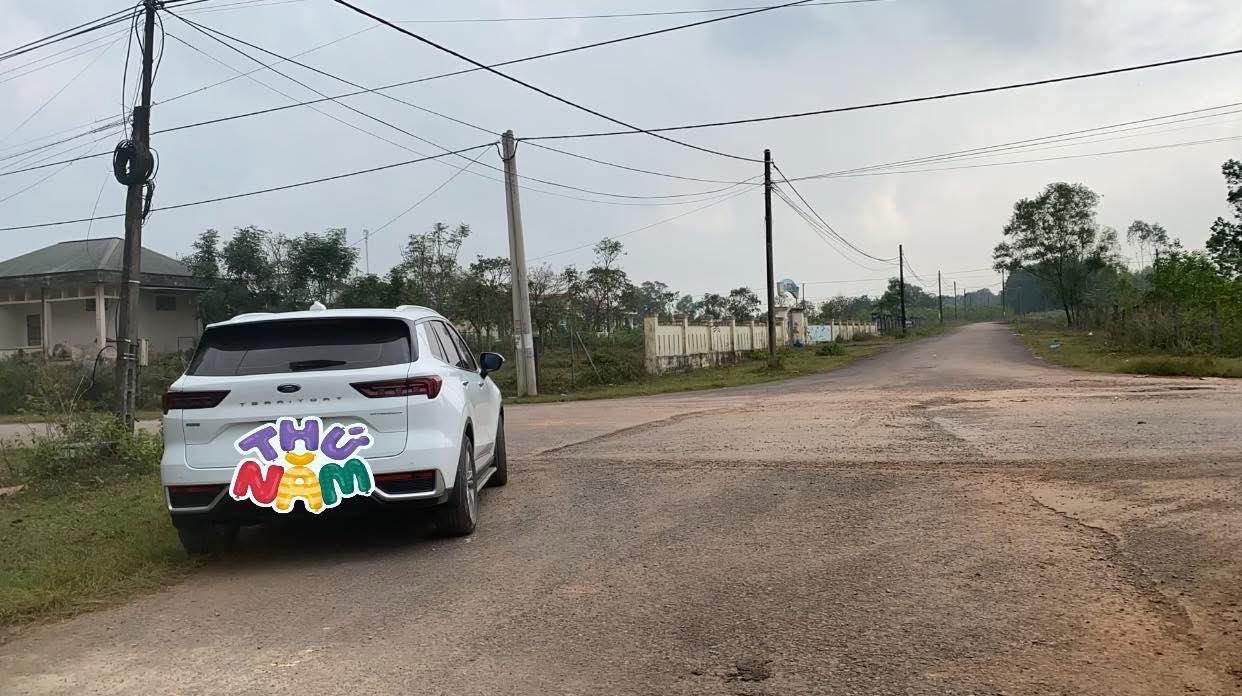 Đất nền Thị Trấn Ái Tử, Triệu Phong 200m² giá 600 triệu - Đường 10 ô tô tránh nhau!