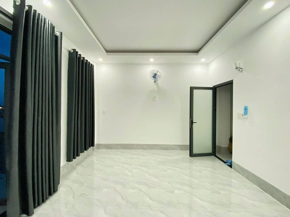 Phòng trọ mới 100% KDC Hồng Loan 20m² giá 2.6 triệu - Tiện nghi đầy đủ!