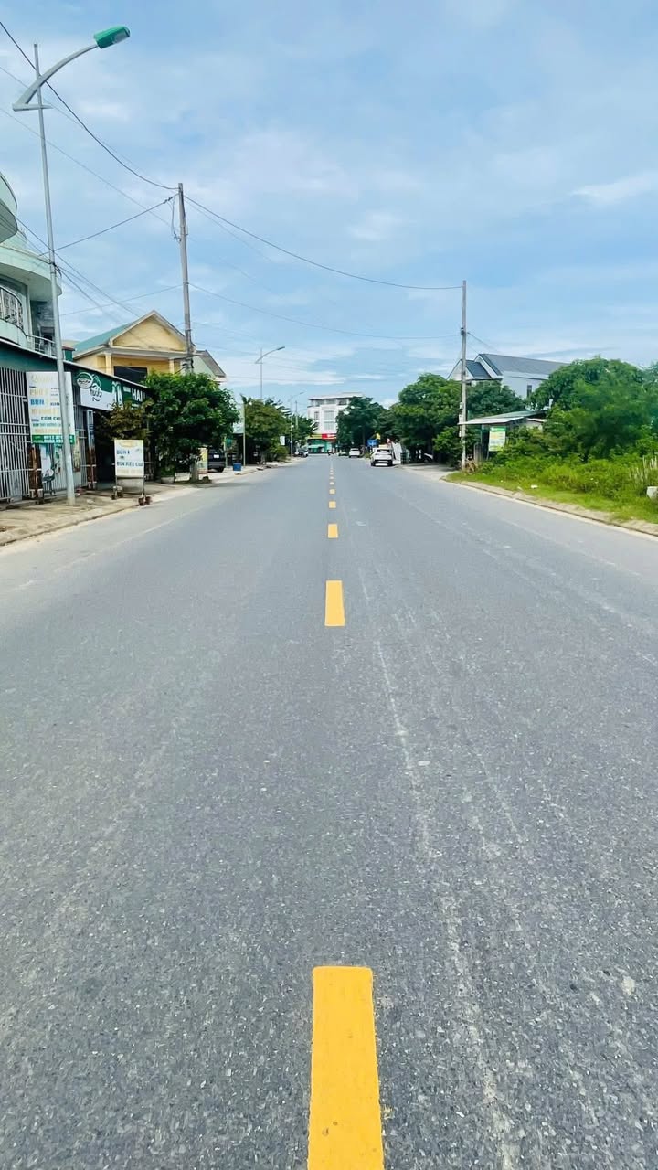 Đất nền Quảng Trị 208m² giá thỏa thuận - Vị trí đắc địa, đông dân cư!