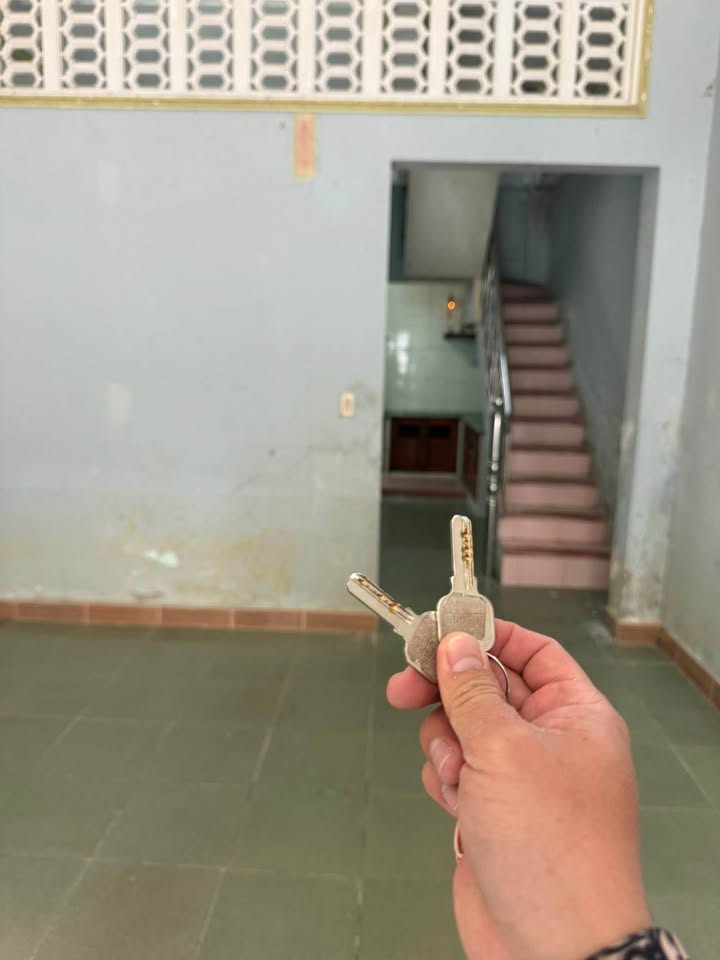 Nhà Mặt Tiền Hoàng Diệu, TP. Huế 63m² giá 3 tỷ - Kinh doanh thuận lợi!