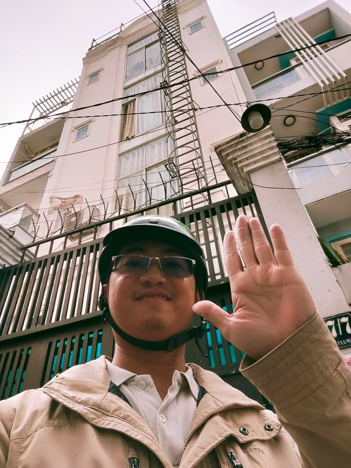 Căn hộ dịch vụ 100m² Phú Nhuận giá 18 tỷ - Vị trí đắc địa gần mặt tiền