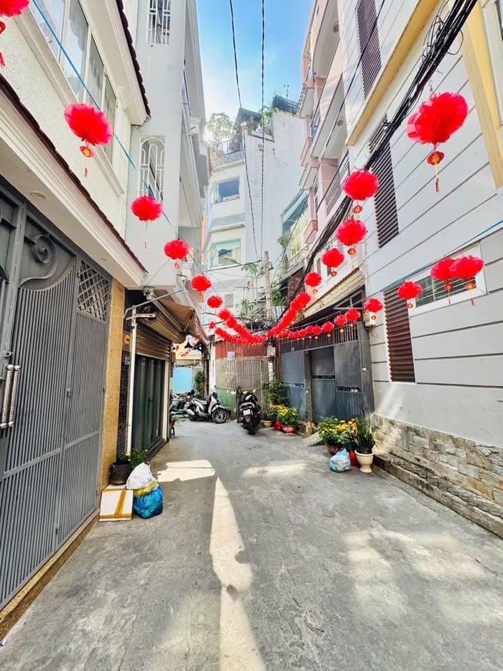 Nhà phố Phùng Văn Cung, Phú Nhuận 30m² giá 5 tỷ - Vị trí đắc địa trung tâm