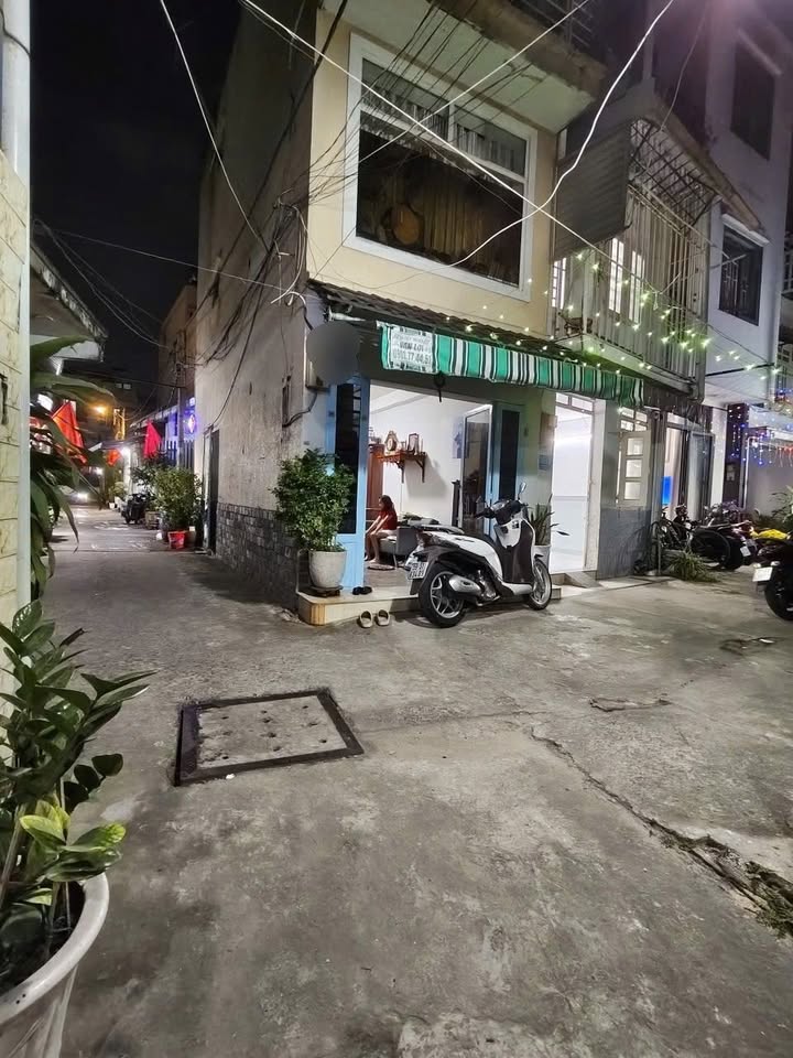 Nhà 2 tầng tại Phước Long B, Thủ Đức 65m² giá 3.25 tỷ - Vị trí đắc địa gần chợ!