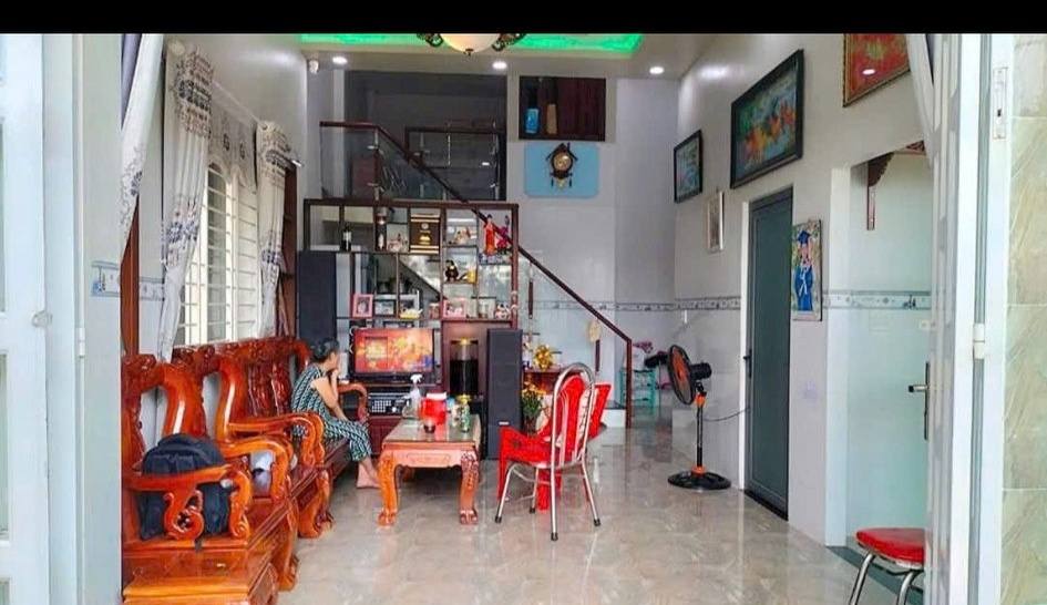 Nhà 2 Mặt Tiền Tân An Hội, Củ Chi 160m² giá 2.7 tỷ - Sẵn sàng vào ở ngay!