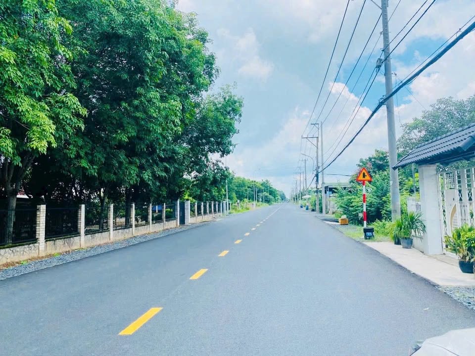 Đất thổ cư mặt tiền Nguyễn Văn Khạ, xã Phú Hòa Đông, 615m² - Cơ hội đầu tư tuyệt vời!