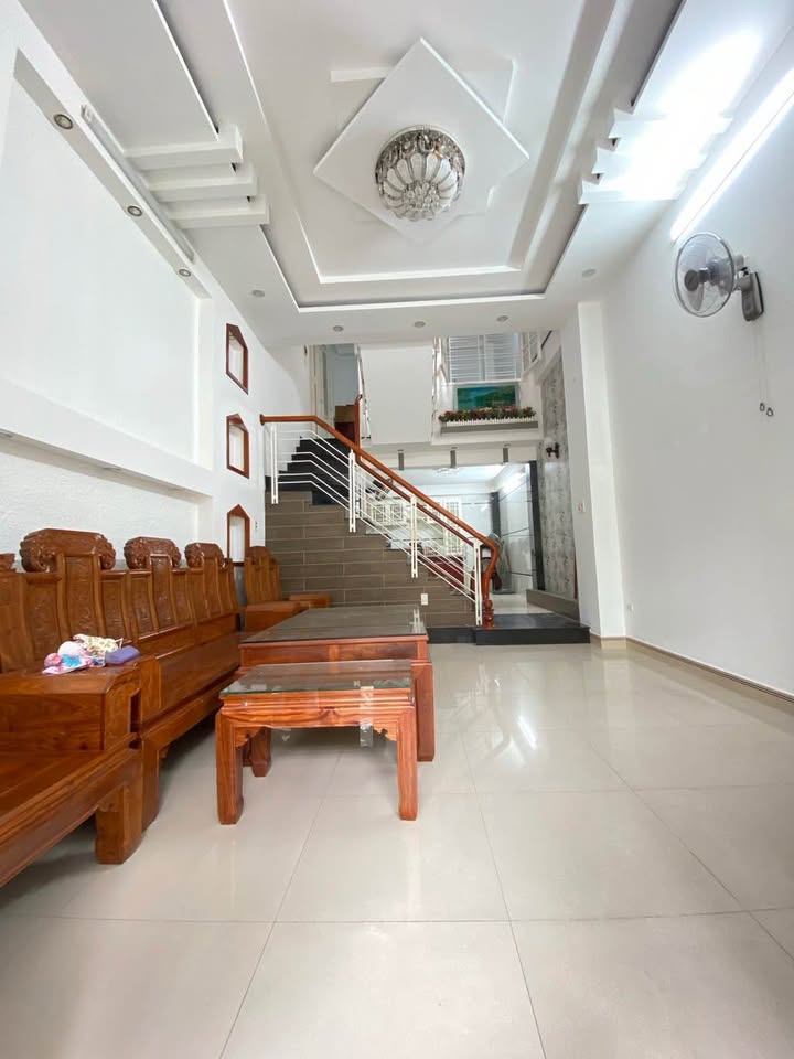 Nhà 3,5 tầng Thanh Khê 51m² giá 6 tỷ - Thiết kế sang trọng, kiên cố!