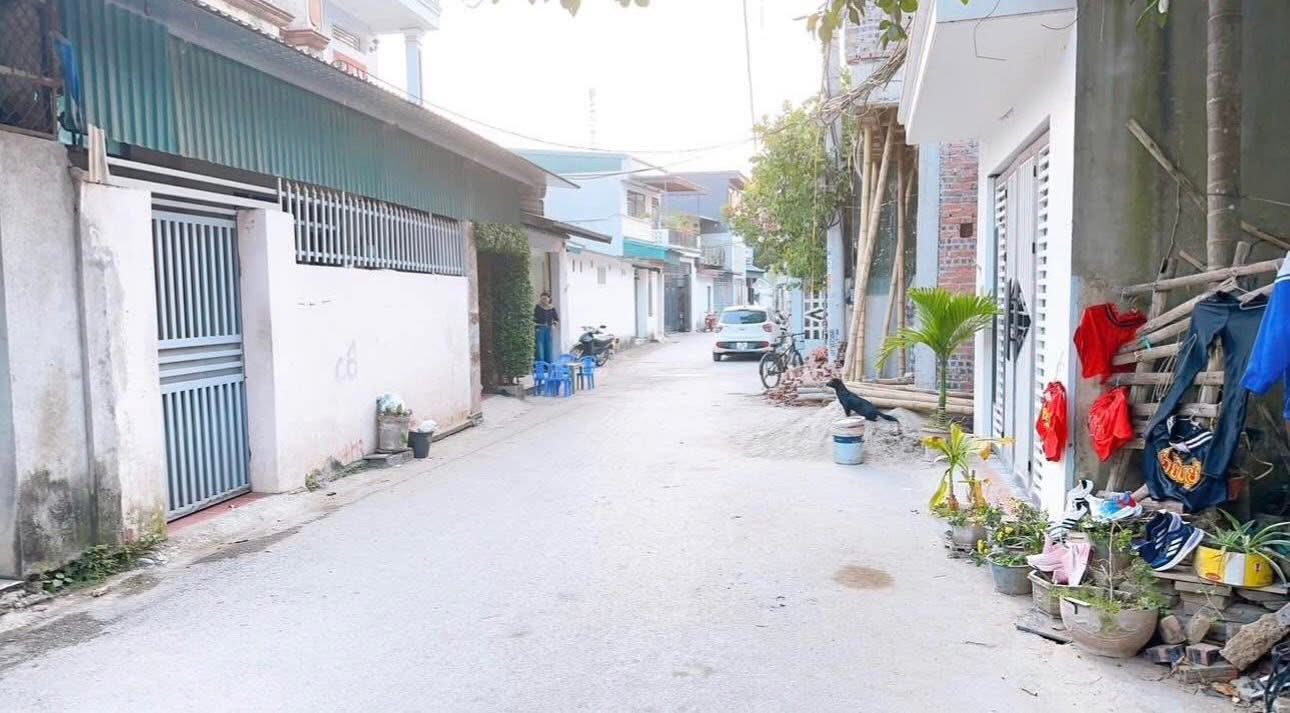 Nhà 2 tầng đẹp đường Hàm Nghi, 54m² chỉ 2.8 tỷ - Sẵn sàng vào ở!