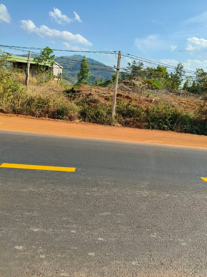 Đất nền 880m² tại xã Nâm N'Jang, huyện Đắk Song - Giá chỉ 1.1 tỷ VND!