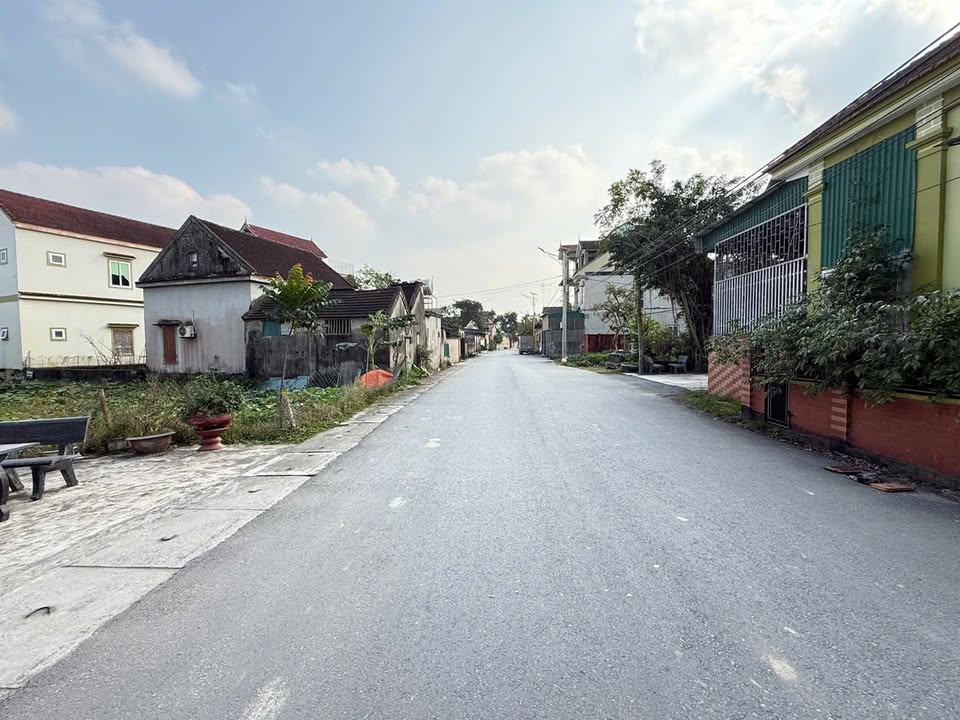 Đất nền Đông Sơn - 120m² giá 1.5 tỷ - Đường ô tô thoải mái