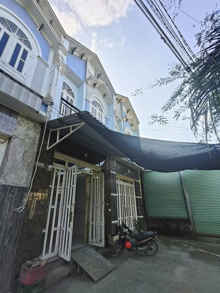 Nhà riêng tại Xã Mỹ Hạnh Bắc, Huyện Đức Hòa 44m² chỉ 810 triệu - Đầu tư sinh lời ngay!