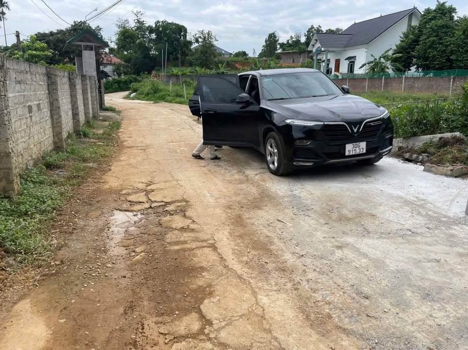 Nhà cấp 4 702m² tại Thanh Thuỷ giá 2.1 tỷ - Sân vườn rộng rãi, chính chủ!