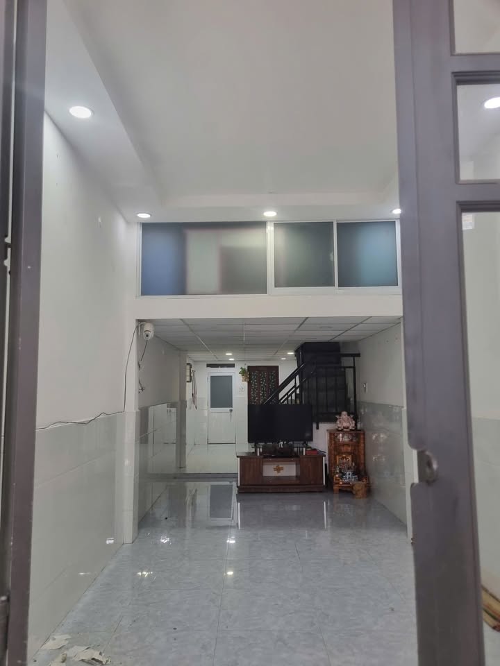 Nhà SHR Trung Chánh 51m² giá 2.85 tỷ - Sổ hồng mới, vào ở ngay!