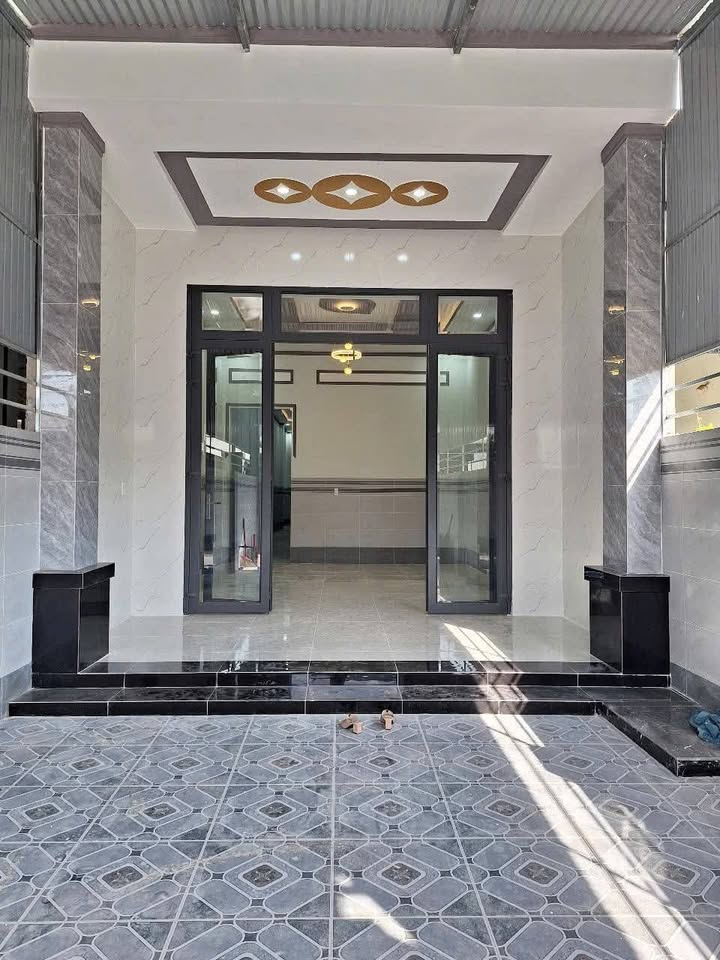 Bán nhà hoàn thiện tại Kp Ninh Phú, Tây Ninh 144m² giá 1.35 tỷ - Sổ đỏ chính chủ!