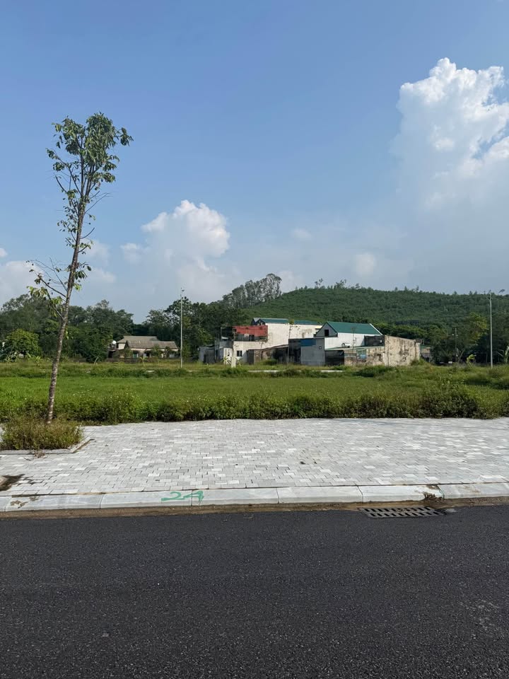 Đất nền dự án Đồng Tiến 99m² giá 2 tỷ - Cơ hội đầu tư hấp dẫn!