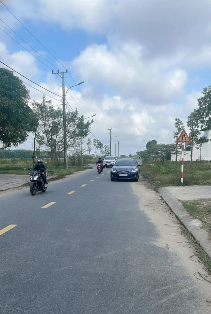 Mặt tiền kinh doanh đường Cồn Cỏ, Phường 2, 250m² giá 2.1 tỷ - Cơ hội đầu tư tuyệt vời!