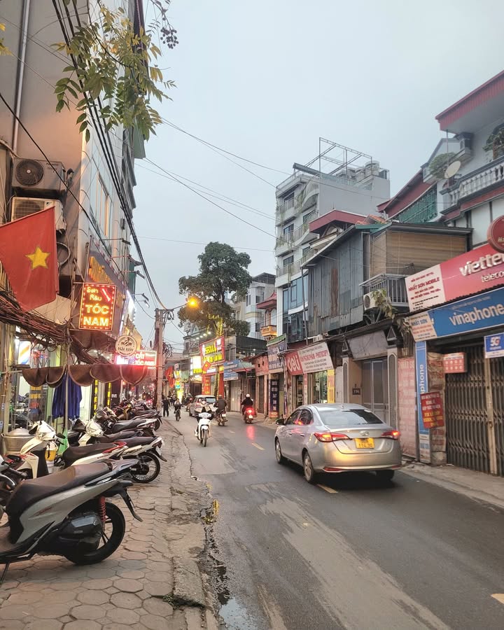 Nhà phố Yên Bình, Văn Quán 30m² giá 6 tỷ - Chính chủ, sẵn sàng vào ở!