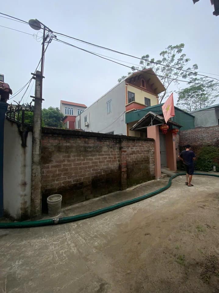 Đất thổ cư 281m² có nhà 2 tầng tại Sơn Tây - Sẵn sàng vào ở ngay!