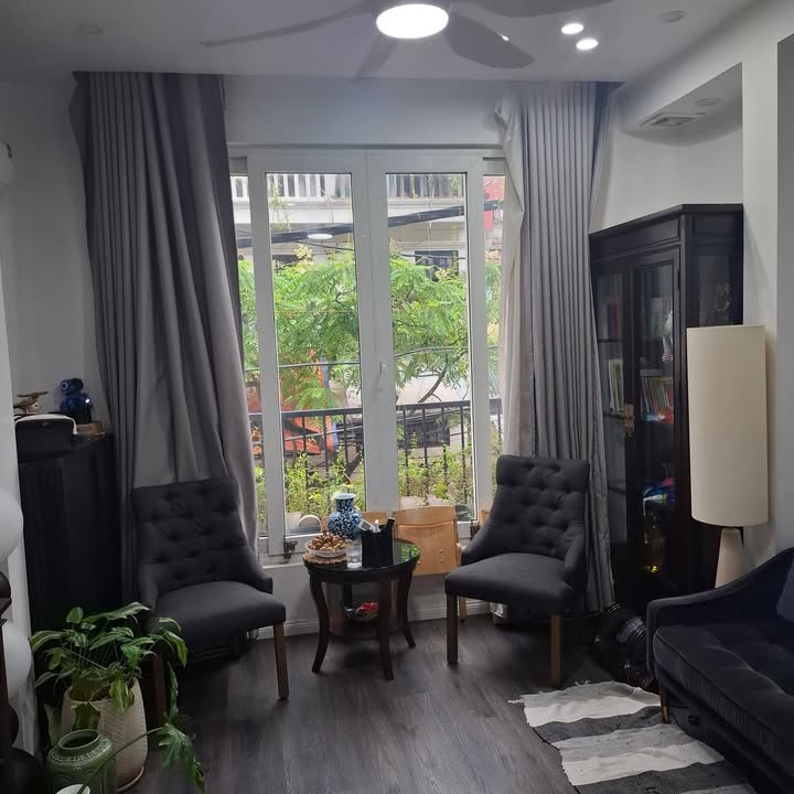 Nhà mặt phố Bạch Đằng, Hoàn Kiếm 24m² giá 12.8 tỷ - Kinh doanh sầm uất