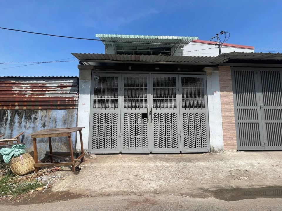 Bán kho Warehouse 180m² tại Xã Tân Phú Trung, Củ Chi - Giá chỉ 2.22 tỷ!