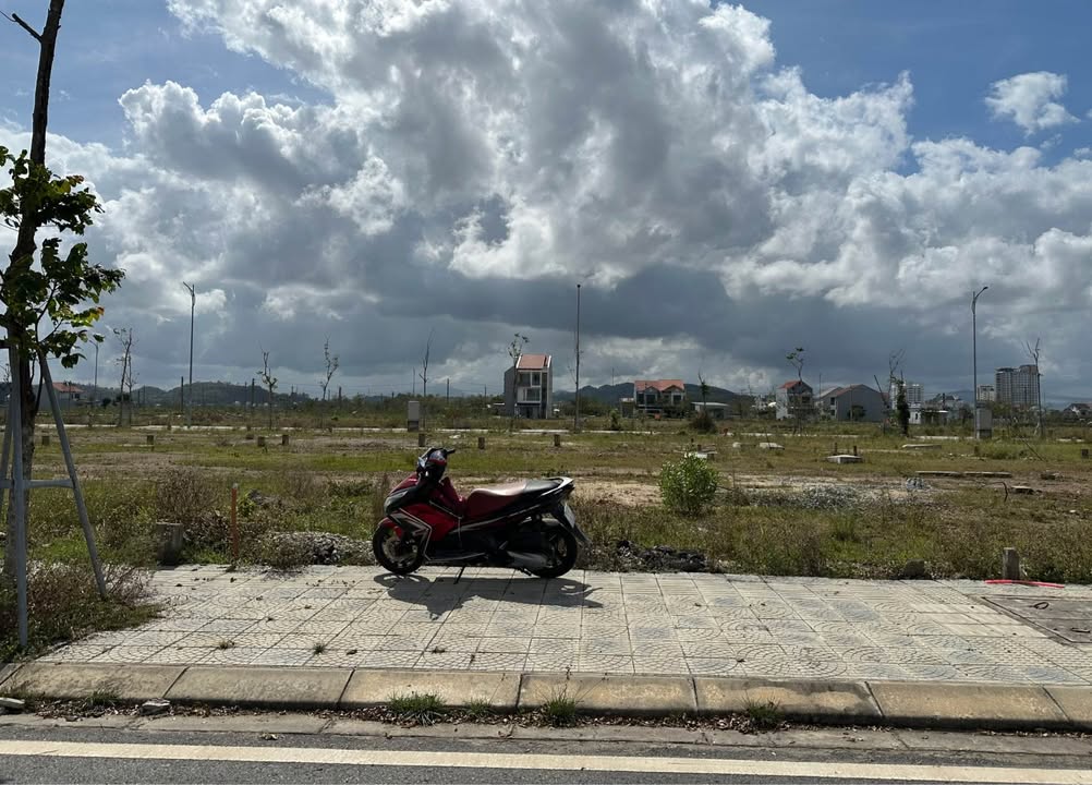 Đất nền KQH Thủy Thanh OTT4 150m² giá 5.1 tỷ - View công viên tuyệt đẹp!