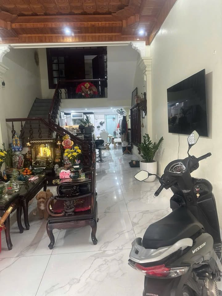 Nhà phố Văn Cao Hải Phòng 81m² giá 7.9 tỷ - Thiết kế hiện đại, không gian sống lý tưởng!