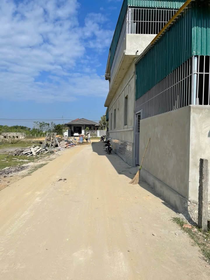 Đất nền xã Hương Trà, huyện Hương Khê 120m² giá chỉ 600 triệu - Gần khu dân cư thân thiện!