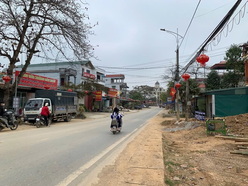 Đất nền khu 3 Phú Thọ 122m² giá 3 tỷ - Kinh doanh sầm uất!